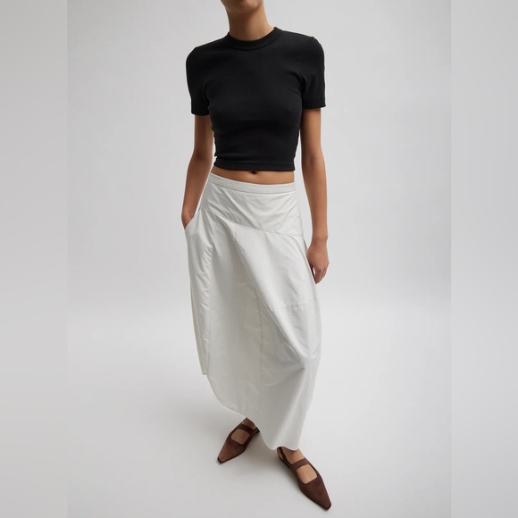 Tibi Dresses & Skirts - Tibi white Nylon Asymmetrical Balloon Skirt, size 0